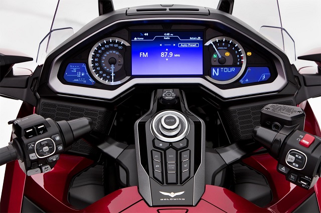 2018 HONDA GL1800 GOLD WING DÜNYAYA TOKYO’DAN ‘MERHABA’ DEDİ