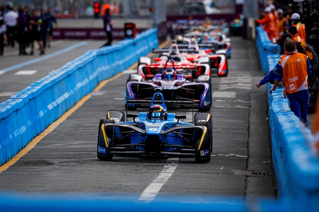 Renault e.dams Paris ePrix’nin Şampiyonu