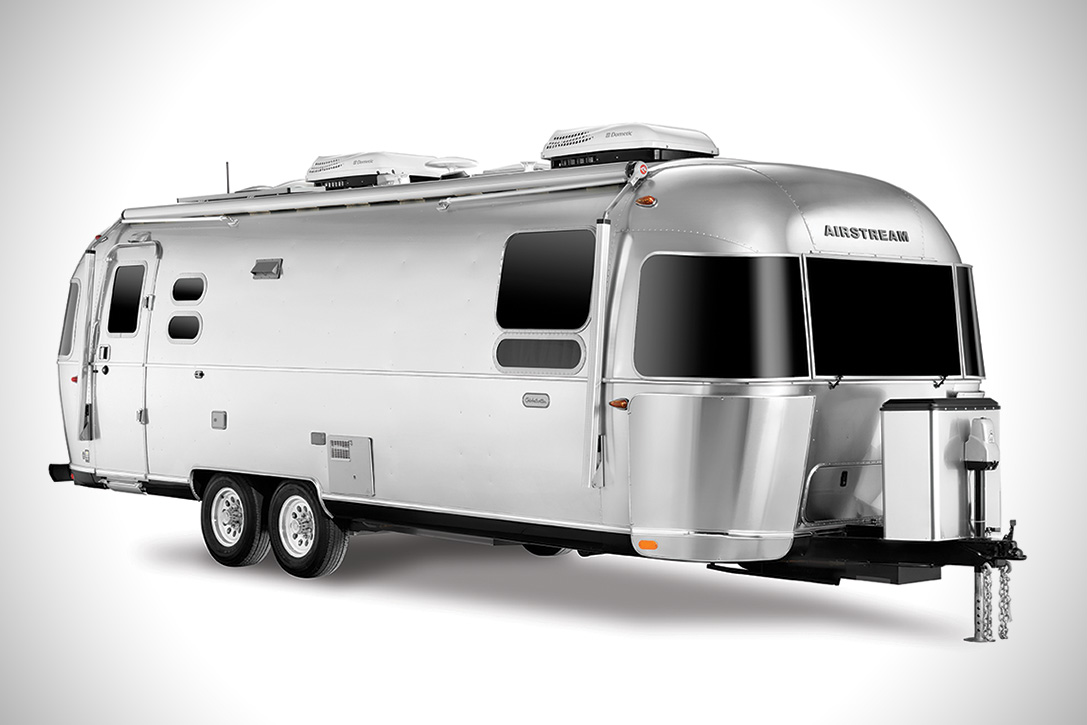 Çekme Karavan Airstream Globetrotter