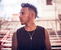 PUMA’NIN YENİ ERKEK KAMPANYASI 24/7’ÜN GLOBAL YÜZÜ LEWIS HAMILTON OLDU