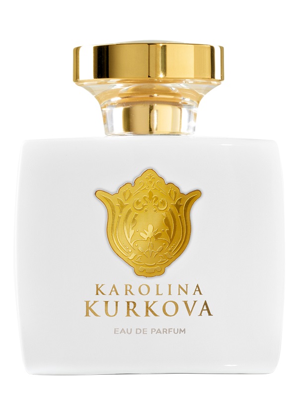 Karolina Kurkova ile Yeni Yılın En Sihirli Dokunuşunu Hediye Edin