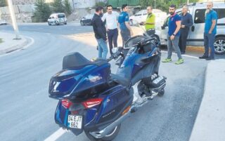 Acun Ilıcalı ve kızı motosiklet kazası geçirdi: Ilıcalı’nın kolu kırıldı