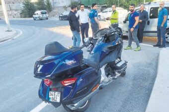 Acun Ilıcalı ve kızı motosiklet kazası geçirdi: Ilıcalı’nın kolu kırıldı