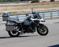 BMW’den Sürücüsüz Motosiklet