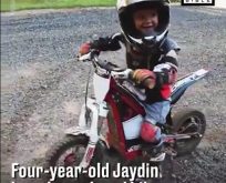 4 Yaşındaki Motocross’çu