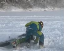 Karda Motosiklet Sürmek