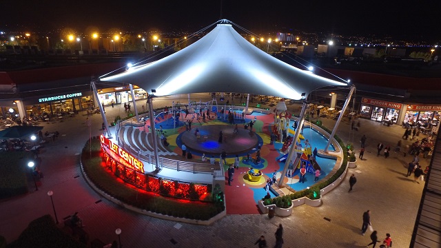 Yılbaşı Eğlenceleri Outlet Center İzmit’te